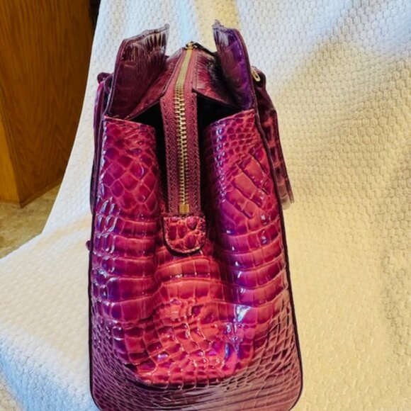 NWT Brahmin Small Finley Satchel Dewberry Melbourne Purple Leather $365 - Picture 4 of 9